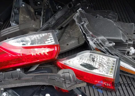 2025 Toyota Corolla Hybrid Le from USA, damaged, VIN JTDBDMHEXSJ012318